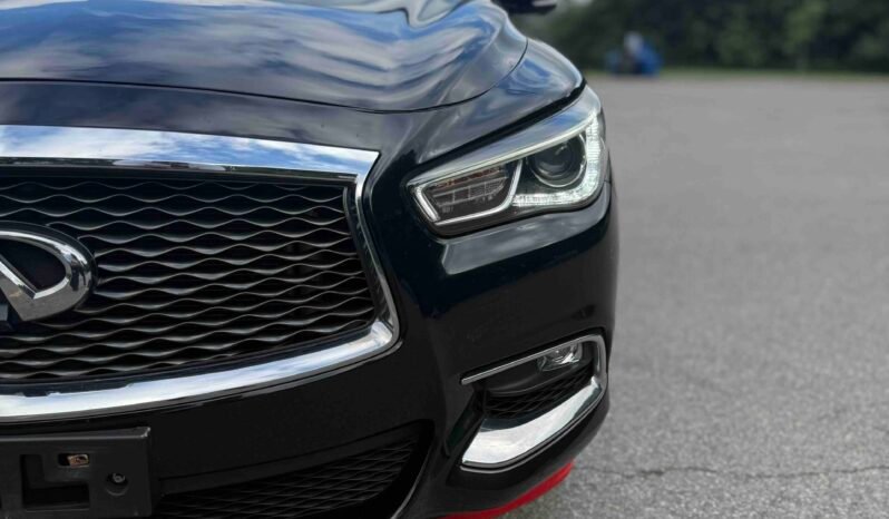 
								2017 Infiniti QX60 full									