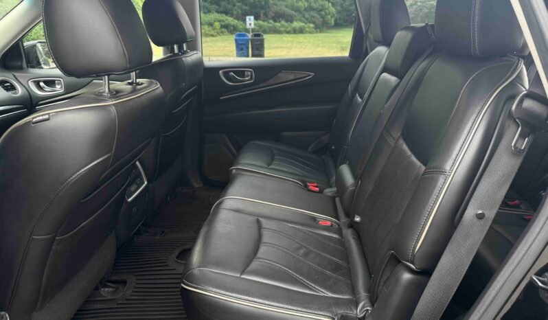 
								2017 Infiniti QX60 full									