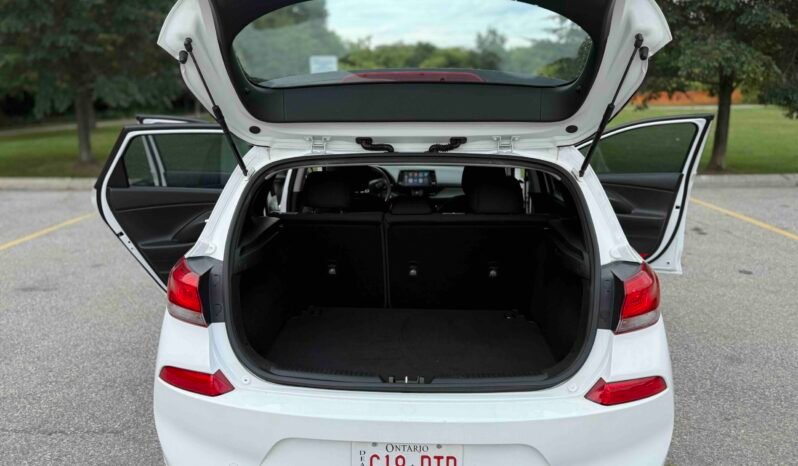 
								2018 Hyundai Elantra GT full									