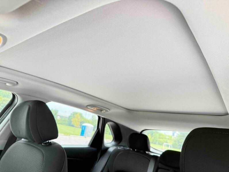 
								2018 Hyundai Elantra GT full									