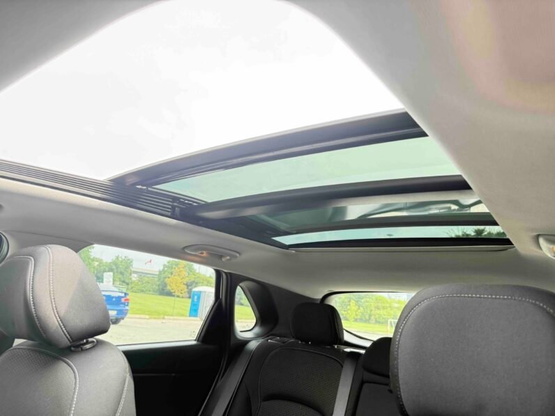 
								2018 Hyundai Elantra GT full									