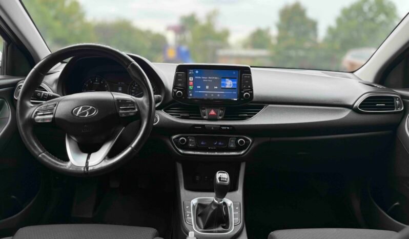 
								2018 Hyundai Elantra GT full									