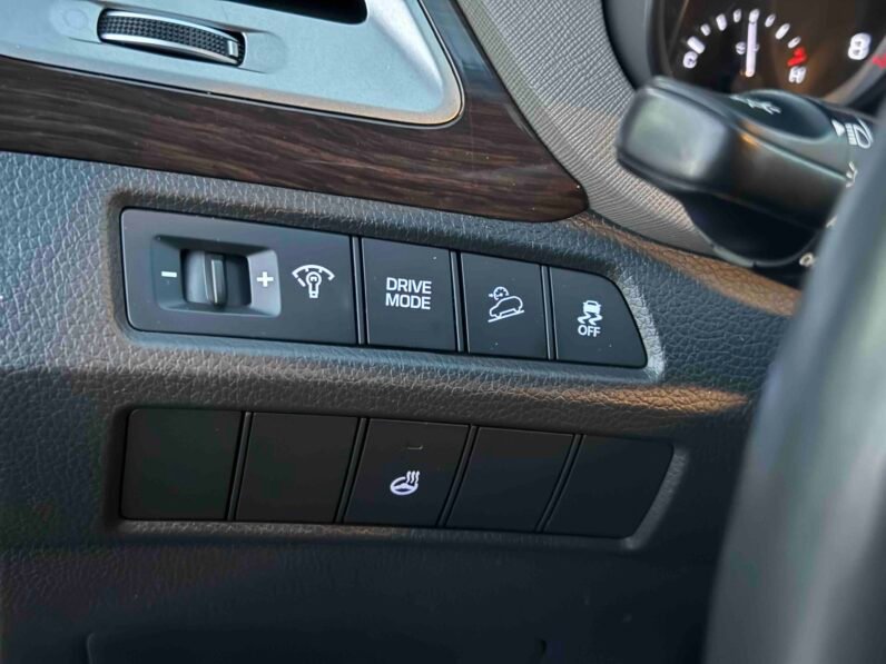 
								Hyundai Santa Fe XL FWD 2019 SIDI Automatic (S6) full									